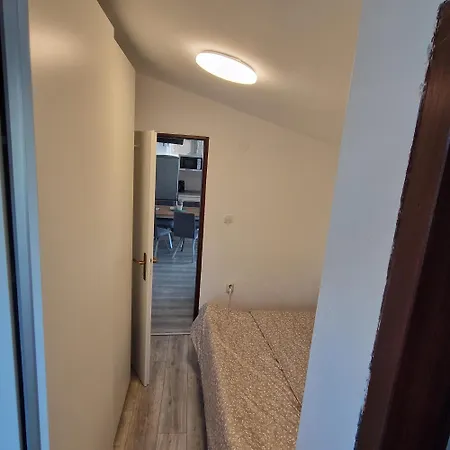 Novotny Apartmán *